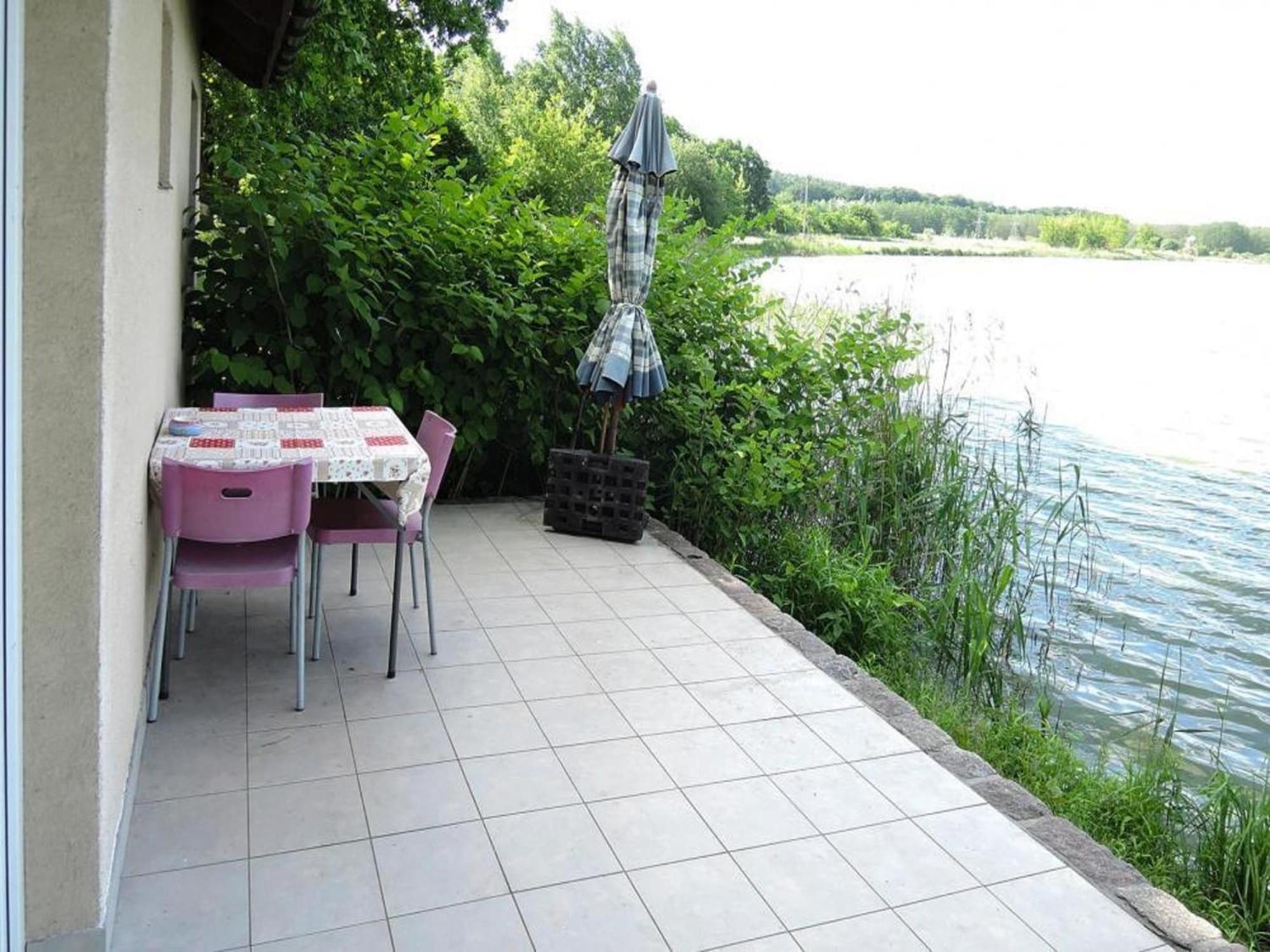 Holiday House In Szczecin At The Lake With The Terrace Exterior foto